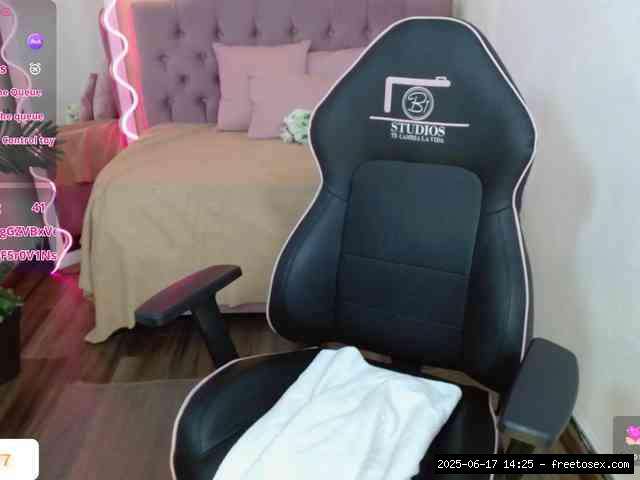 Group chat for 20 39 tokens, Full privates for 90 tokens, Privates for 60 8..., bbw blowjob 1
