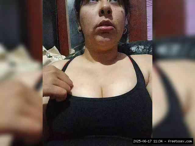 Group chat for 20 39 tokens, Full privates for 60 89 tokens, Privates for 3..., medium babes 5