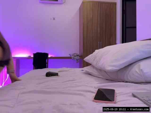 Shaved white, Shaved teens, Group chat for 40 tokens, Full privates for 60 ..., Group Chat For 40 Tokens 14