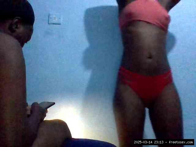 Group chat for 40 tokens, Full privates for 60 89 tokens, Privates for 60 8..., Couple 10