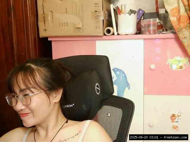 Group chat for 20 39 tokens, Full privates for 30 59 tokens, Privates for 3..., Eating Pussy 8