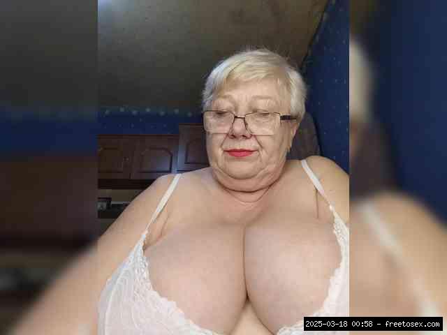 Group chat for 20 39 tokens, Full privates for 90 tokens, Privates for 60 8..., russian bbw 17