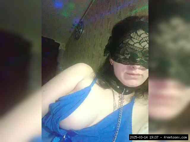 Group chat for 20 39 tokens, Full privates for 90 tokens, Privates for 60 8..., mobile live 13