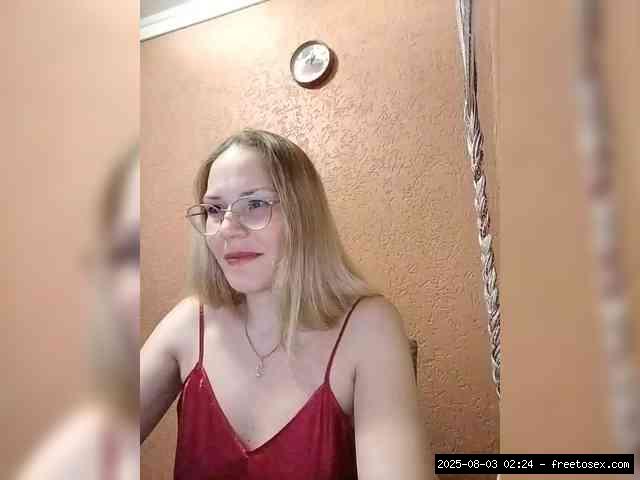 Shaved white, Shaved mature, Group chat for 20 39 tokens, Full privates for..., Ukrainian Blondes 14