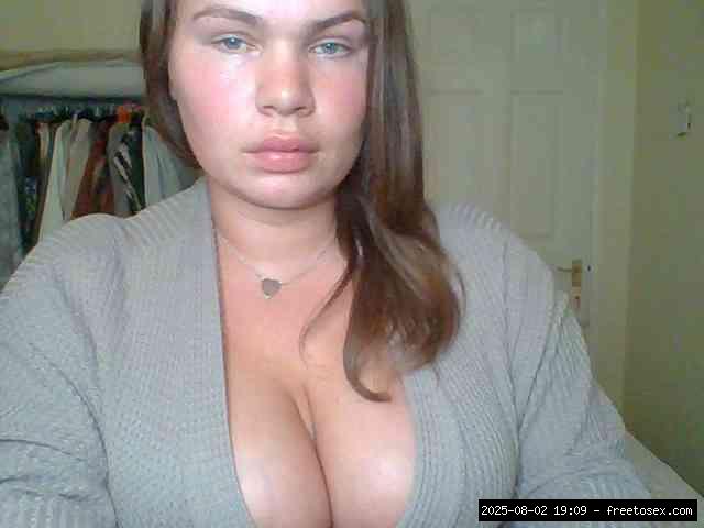 Shaved white, Shaved babes, Group chat for 40 tokens, Full privates for 90 ..., pussyfucking 11
