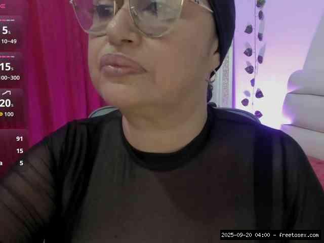 Group chat for 20 39 tokens, Full privates for 90 tokens, Privates for 60 8..., spanish mature 11