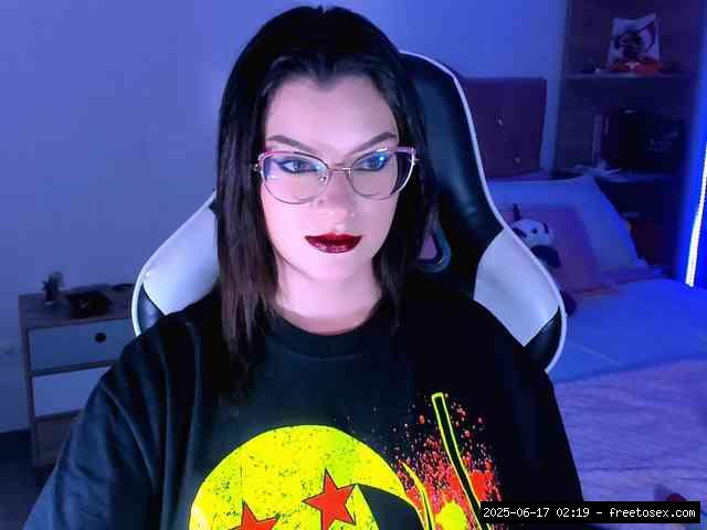 Shaved white, Shaved babes, Group chat for 20 39 tokens, Full privates for ..., squirt white 17