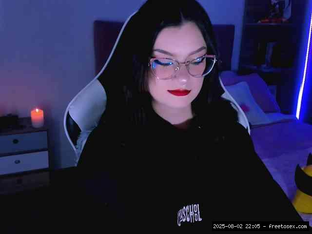 Shaved white, Shaved babes, Group chat for 20 39 tokens, Full privates for ..., fingering white 11