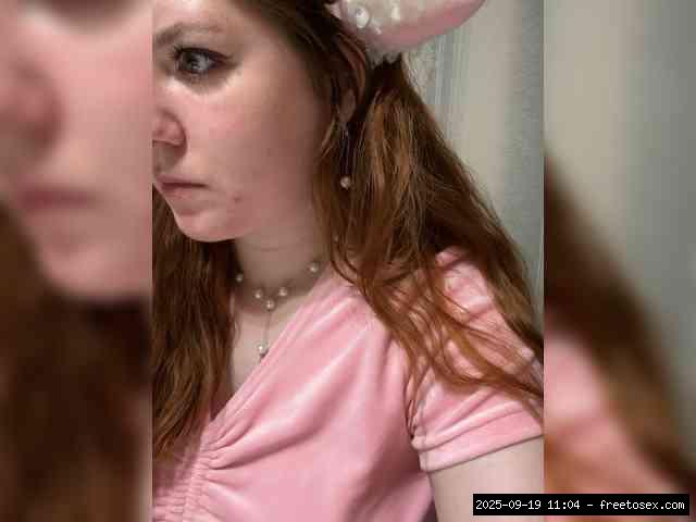 Group chat for 20 39 tokens, Full privates for 30 59 tokens, Privates for 3..., dreaming 13