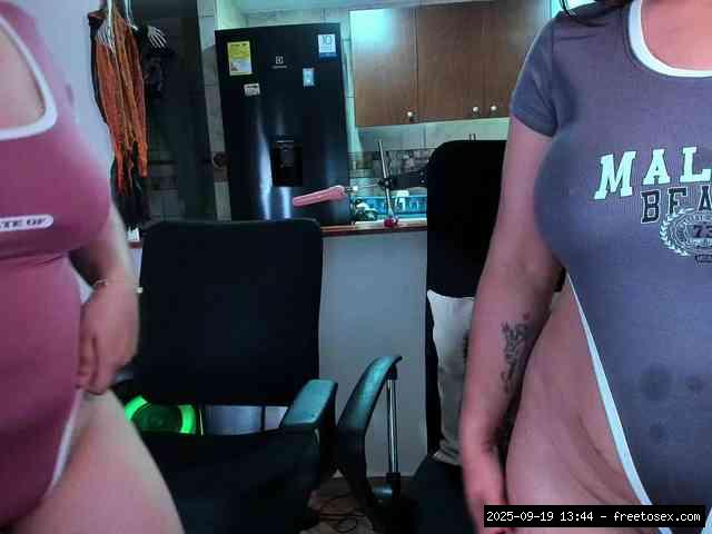 Group chat for 40 tokens, Full privates for 90 tokens, Privates for 60 89 t..., Multiple Orgasms 18