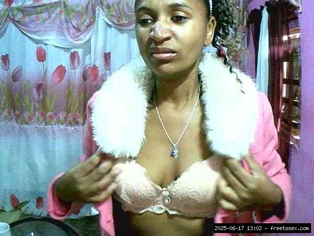 Shaved ebony, Shaved babes, Group chat for 20 39 tokens, Full privates for ..., Cumshot 0