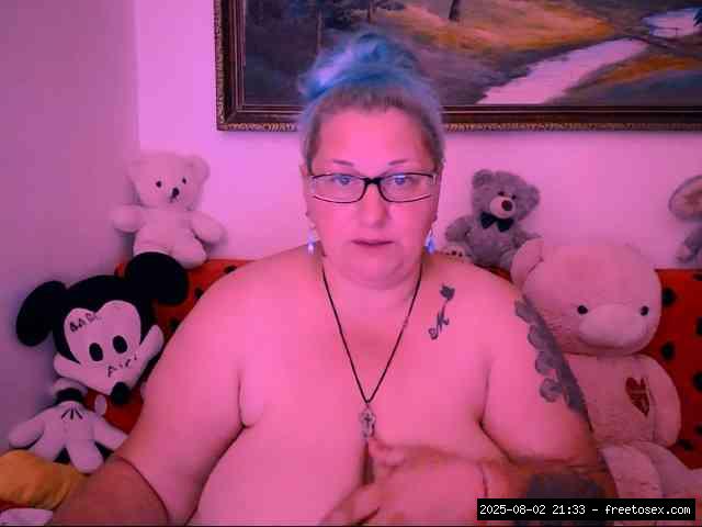 Shaved white, Shaved grannies, Group chat for 20 39 tokens, Full privates f..., squirt grannies 19