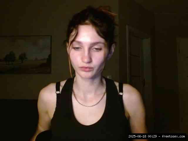 Shaved white, Shaved babes, Group chat for 20 39 tokens, Full privates for ..., Nylons 14