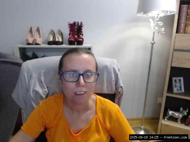 Shaved white, Shaved mature, Group chat for 20 39 tokens, Full privates for..., Ticket And Group Shows 14