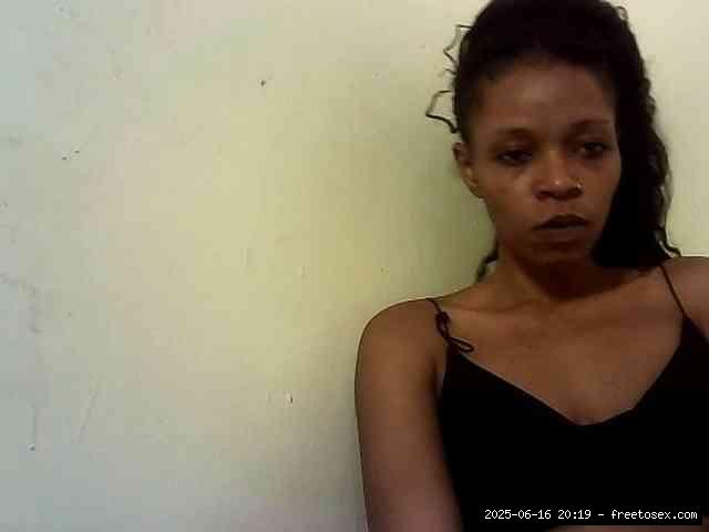Group chat for 20 39 tokens, Full privates for 30 59 tokens, Privates for 3..., Gagging 10