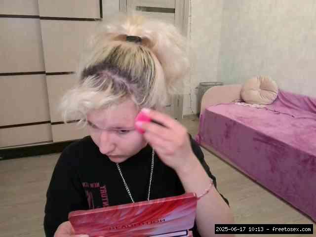 Shaved white, Shaved teens, Group chat for 40 tokens, Full privates for 60 ..., Ticket And Group Shows 18