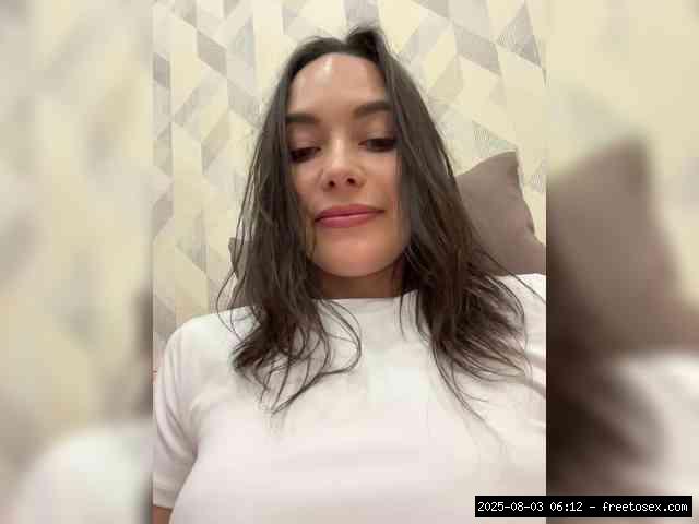 Shaved white, Shaved babes, Group chat for 20 39 tokens, Full privates for ..., love making 7