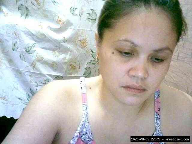 Group chat for 20 39 tokens, Full privates for 90 tokens, Privates for 60 8..., trimmed 13