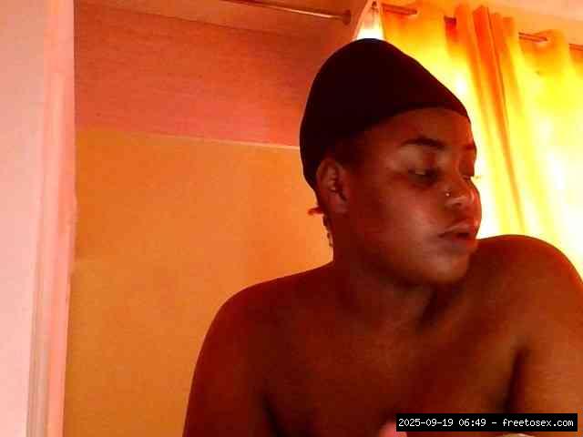 Shaved ebony, Shaved babes, Group chat for 20 39 tokens, Full privates for ..., Oil 8