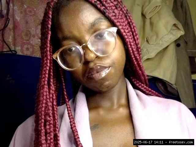 Group chat for 20 39 tokens, Full privates for 30 59 tokens, Privates for 6..., Middle Priced Privates Ebony 2