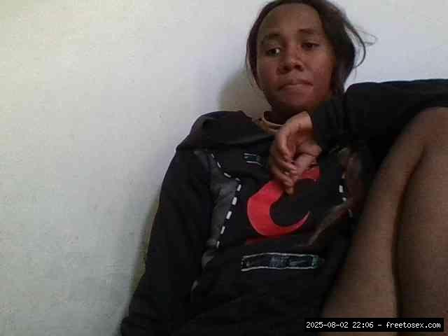 Group chat for 20 39 tokens, Full privates for 90 tokens, Privates for 60 8..., Trimmed 2