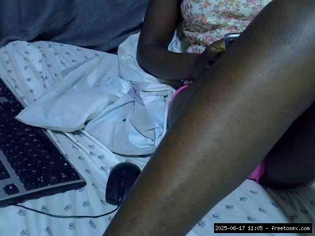 Group chat for 20 39 tokens, Full privates for 30 59 tokens, Privates for 3..., romanian teens 3