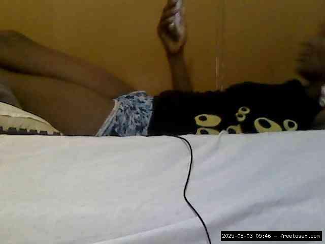 Group chat for 20 39 tokens, Full privates for 30 59 tokens, Privates for 3..., Trimmed Ebony 2