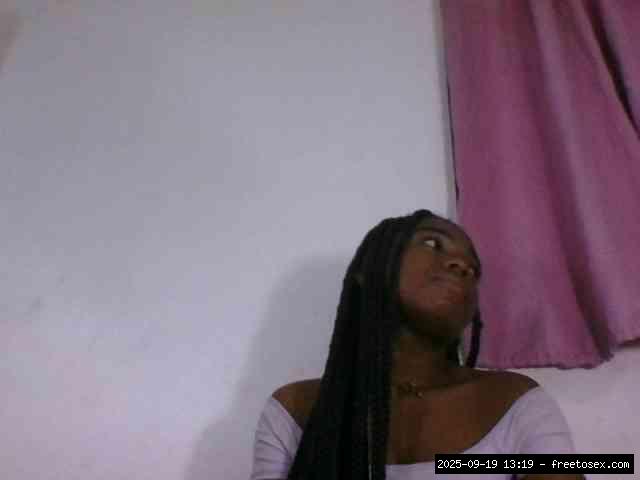 Group chat for 40 tokens, Full privates for 60 89 tokens, Privates for 90 t..., trimmed ebony 17