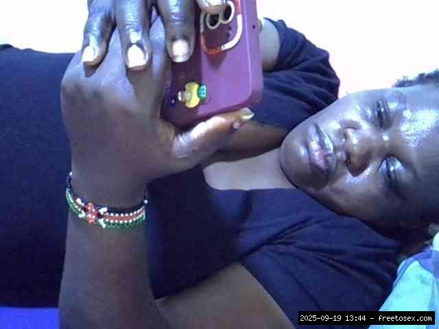 Group chat for 20 39 tokens, Full privates for 30 59 tokens, Privates for 3..., fingering ebony 11