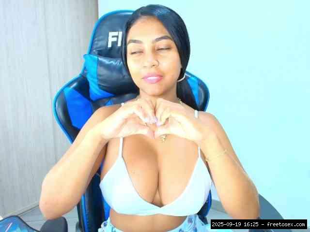 Shaved latina, Shaved babes, Group chat for 20 39 tokens, Full privates for..., singlemom 11