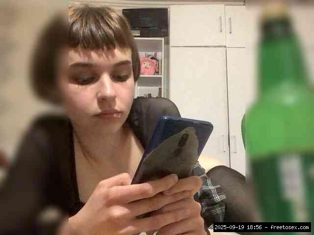Dirty talk, Shaved white, Shaved teens, Group chat for 40 tokens, Full priv..., Dominican 12
