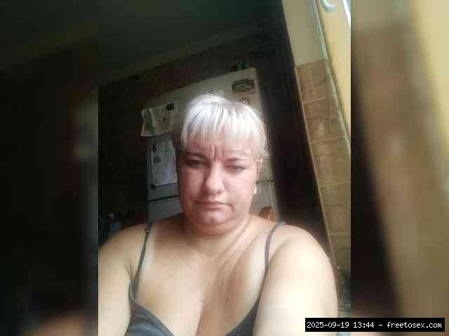 Shaved white, Shaved mature, Group chat for 20 39 tokens, Full privates for..., privates mature 13