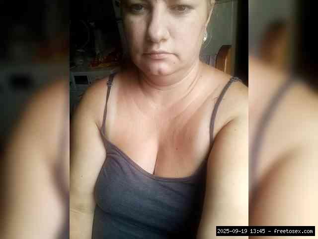 Shaved white, Shaved mature, Group chat for 20 39 tokens, Full privates for..., mobile live 19