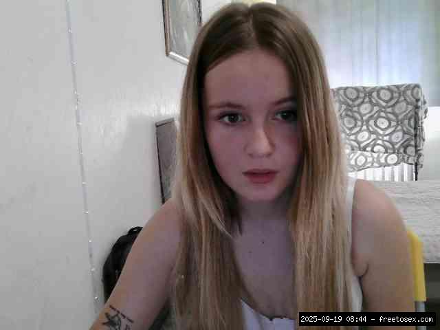 Shaved white, Shaved teens, Group chat for 20 39 tokens, Full privates for ..., tits white 3
