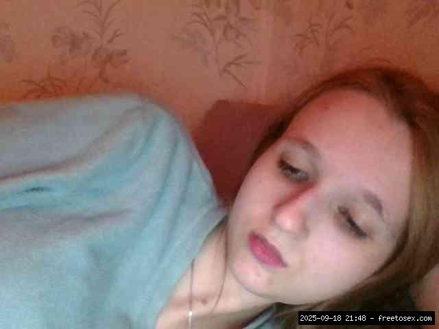 Dirty talk, Group chat for 40 tokens, Full privates for 90 tokens, Privates..., stripping 1
