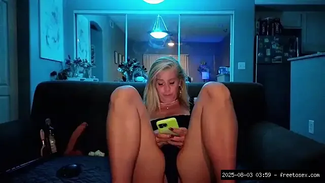 Girls, White milfs, White, Topless white, Topless milfs, Topless, Tattoos w..., roommate 13