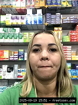 Girls, White milfs, White, Portuguese speaking, Petite white, Petite milfs,..., blondes grannies 17