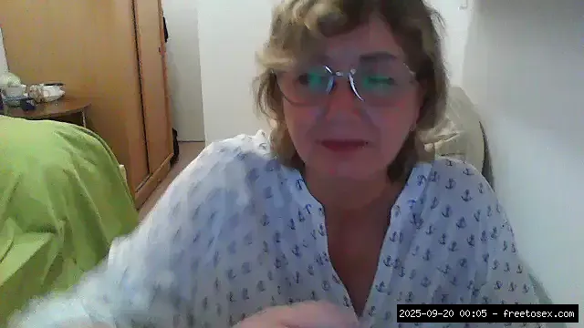 Girls, White mature, White, Shaven, Recordable publics, Recordable privates..., morning 19