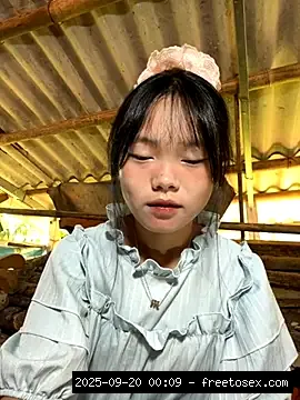 Girls, Vietnamese, Twerk teens, Twerk asian, Twerk, Teens, Outdoor, Mobile ..., Muscle Asian 14