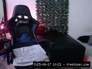 Blowjob, Brown eyes, Cum, Dildo, Feet, Fingers, Flashing, Toys, Lovense, Ma..., Tattoos Latin 4