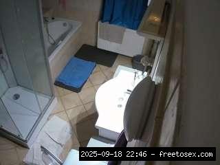 Hd, Voyeur, Shower, Sexwebcam, Pov, Julmodels house, Hidden cam, Hidden, Fl..., Voyeur 0