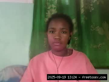 New, Live..., nipplepiercing 15